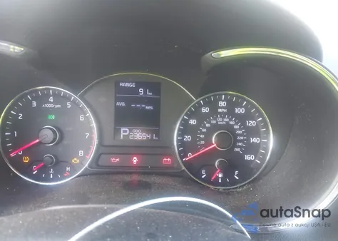 2015 Kia Forte Lx z USA, uszkodzony, nr VIN KNAFK4A6XF5411073